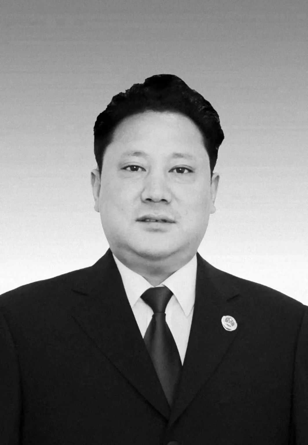 介绍一款最硬核的越野车：3.0L V6+六驱的吉普牧马人