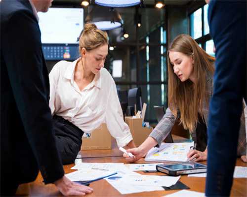 团伙开着租的轿车去偷摩托 横跨六地作案百余起