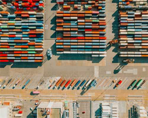 售9.68万！吉利“小钢炮”缤瑞亚新增1.4T版本，年轻人的菜