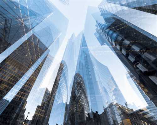 新车 | 售65.8万元，路虎揽胜星脉珍藏版到店，买保时捷Macan还是它