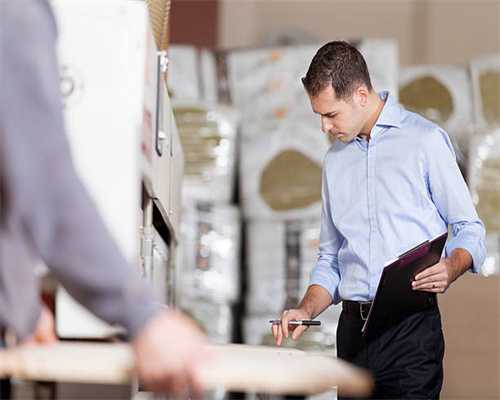 宾利添越Bentayga S测试：只是一辆定价过高的Q7？