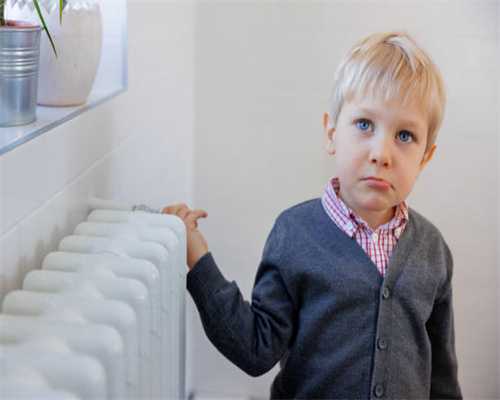 新款丰田陆地巡洋舰正式亮相，起售价折合人民币35.87万