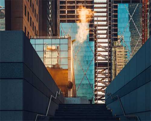 有网友问：二手吉利自由舰跑了20万公里多少钱？