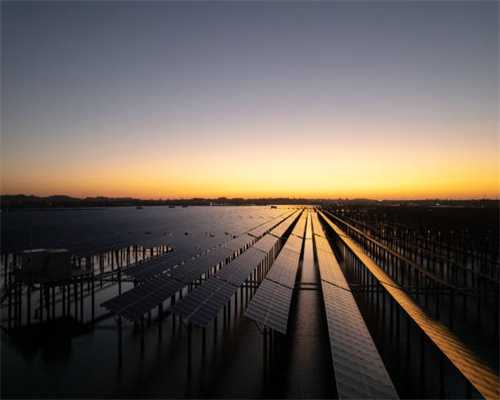 荣威Ei5产品力解析：定位旅行车+全白内饰，纯电续航可达510公里