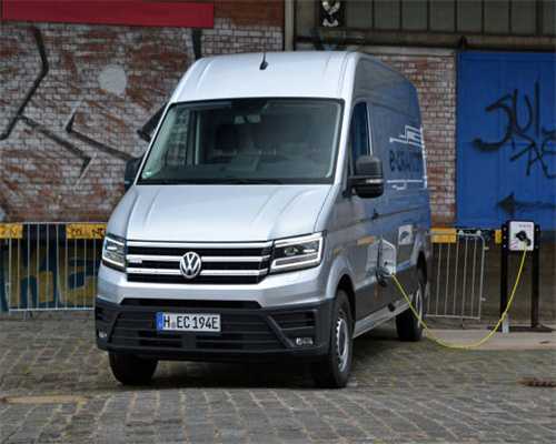 关注｜法系豪华车直降11万？销售回应：只降1、2万没效果