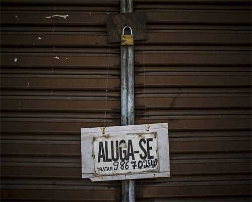 新车｜可玩性高，还比特斯拉Model Y便宜，试驾AITO问界M5 EV四驱版