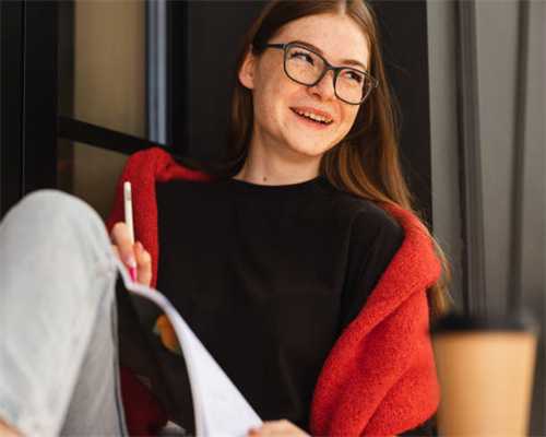 高配置细分市场 爱卡试驾广汽吉奥星朗