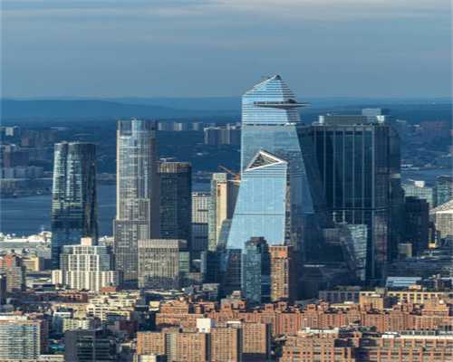 “车能路云”融合发展 新能源汽车成中国新经济引擎